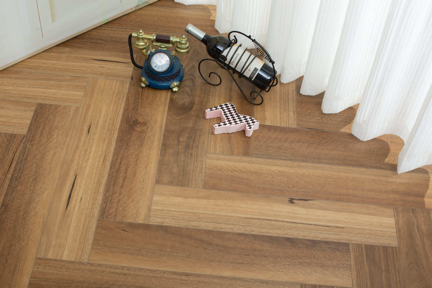 Плитка SPC "OneFloor" 3027 А,В  ЁЛКА (640*128*4 мм) — купить в Мурманске