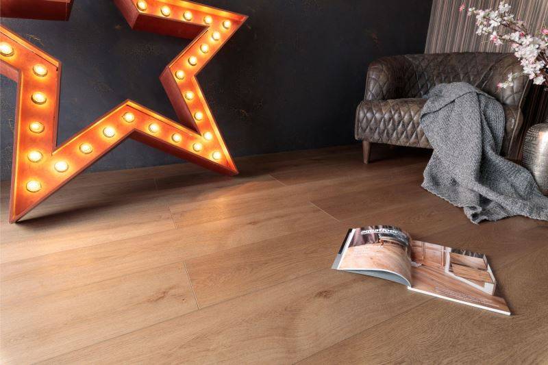 Замковая ПВХ плитка "Aquafloor" AF8024XXL (1800*228*8 мм) — купить в Мурманске