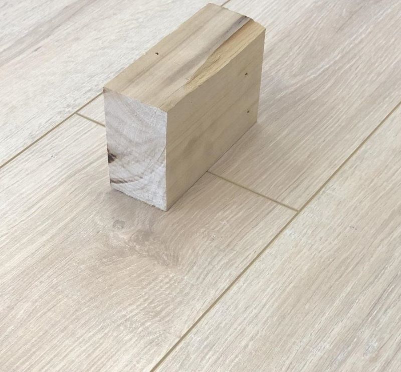 Ламинат "SunFloor" 8/32 4V Дуб Самоа 33 (1380*193*8 мм) — купить в Мурманске