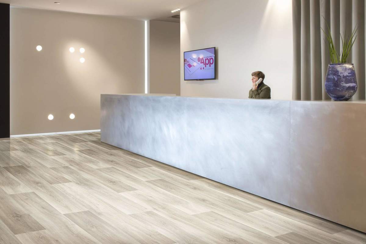 Замковая ПВХ плитка "Berry Alloc" Pureclick 55 LIME OAK 139S (204*1326*5 мм) — купить в Мурманске