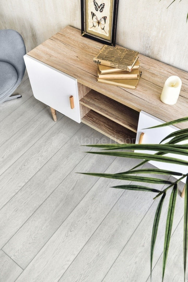 Замковая ПВХ плитка Зимний лес  (1220*183*6мм) — купить в Мурманске