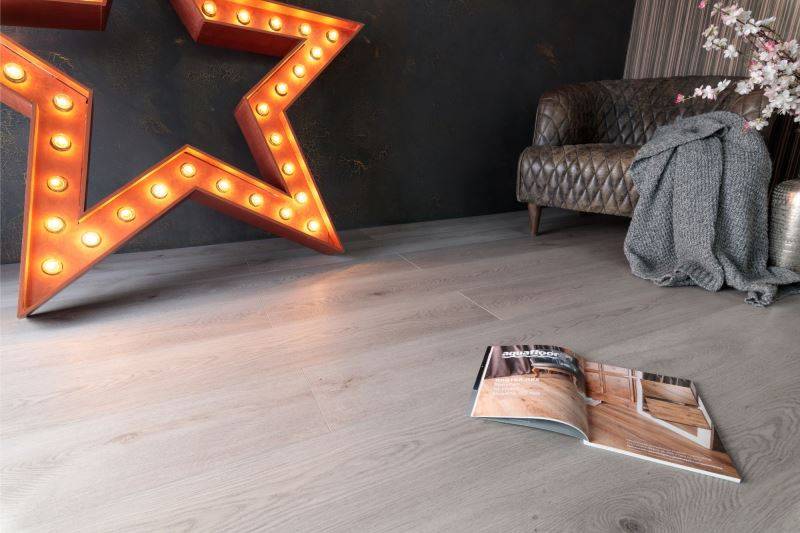 Замковая ПВХ плитка "Aquafloor" AF8022XXL (1800*228*8 мм) — купить в Мурманске