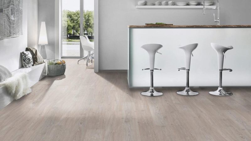 Ламинат Дуб Белый Масляный 33 класс "Krono original" Forte Classic 5552 oak (1285*192*8 мм) — купить в Мурманске