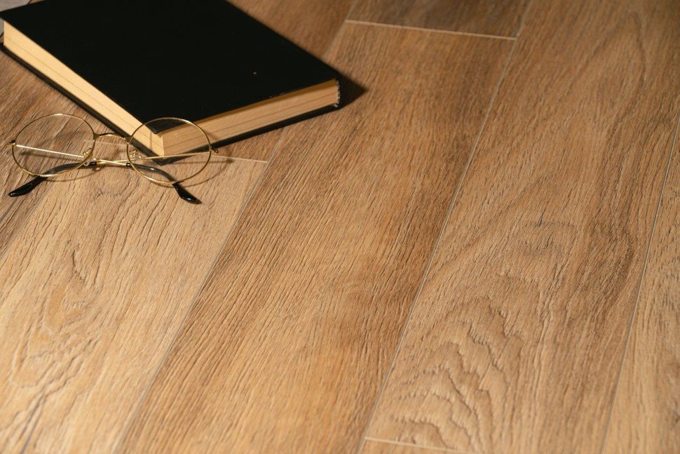 Виниловый ламинат "Bonkeel" Style Дуб Бонди (1200*125*4 мм) — купить в Мурманске