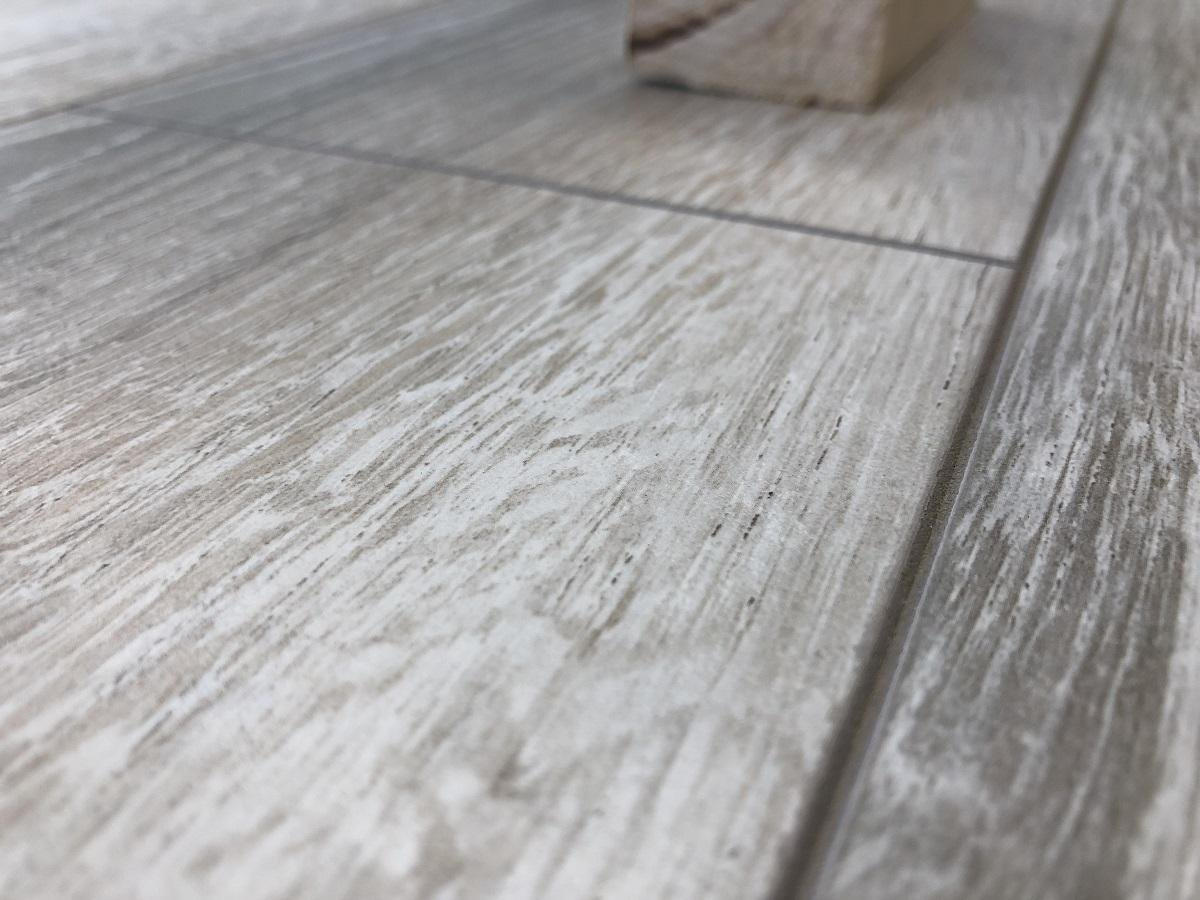 Ламинат "SunFloor" 8/33 4NV Сосна Тахо 52 (1380*159*8 мм) — купить в Мурманске