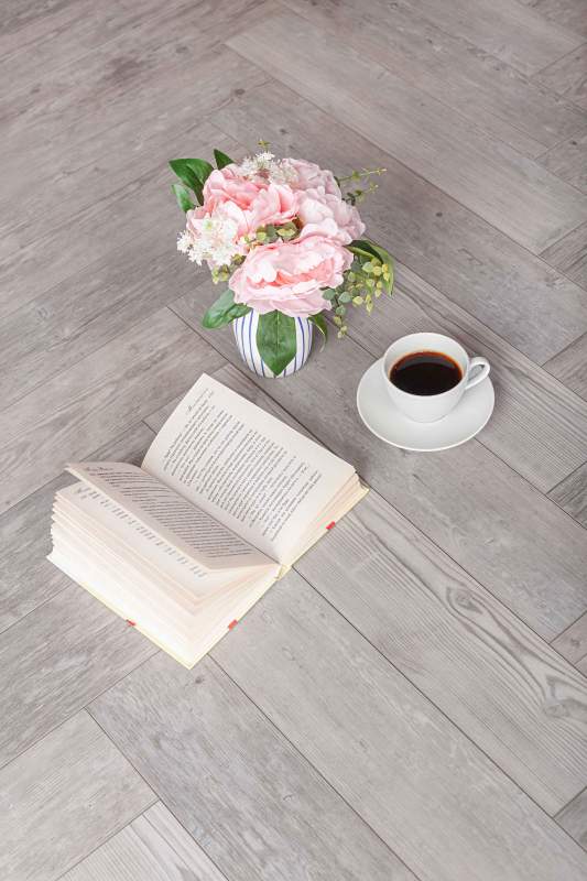 Замковая ПВХ плитка "Aberhof" Carmelita 1687 (615*123*5 мм) — купить в Мурманске