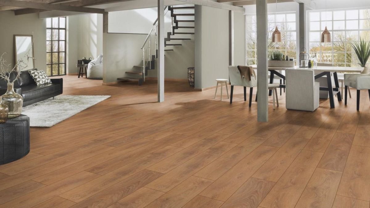 Ламинат "Kronospan" Super Natural Classic Дуб Харлех 8573 (1285*192*8 мм) — купить в Мурманске