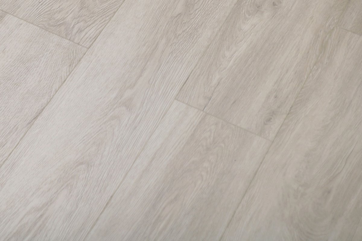 SPC ламинат "Profield" Дуб Кьявари (1220*184*4 мм) — купить в Мурманске