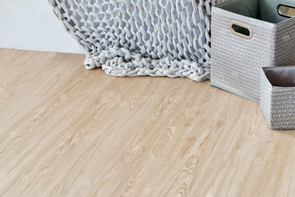Виниловый ламинат "Alpine Floor" Classic Light MC Ясень Макао (1220*183*3,5 мм) — купить в Мурманске